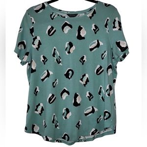 The Limited Mint Green Large Cheetah Printed Short Sleeve